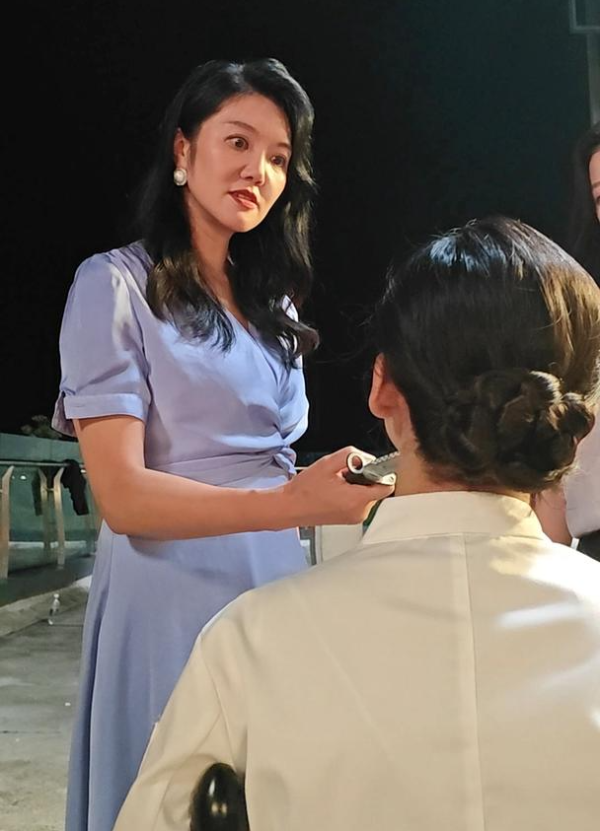 捷希源配资 从国企财务到短剧 “恶婆婆专业户”：坏人演多了面相会变凶